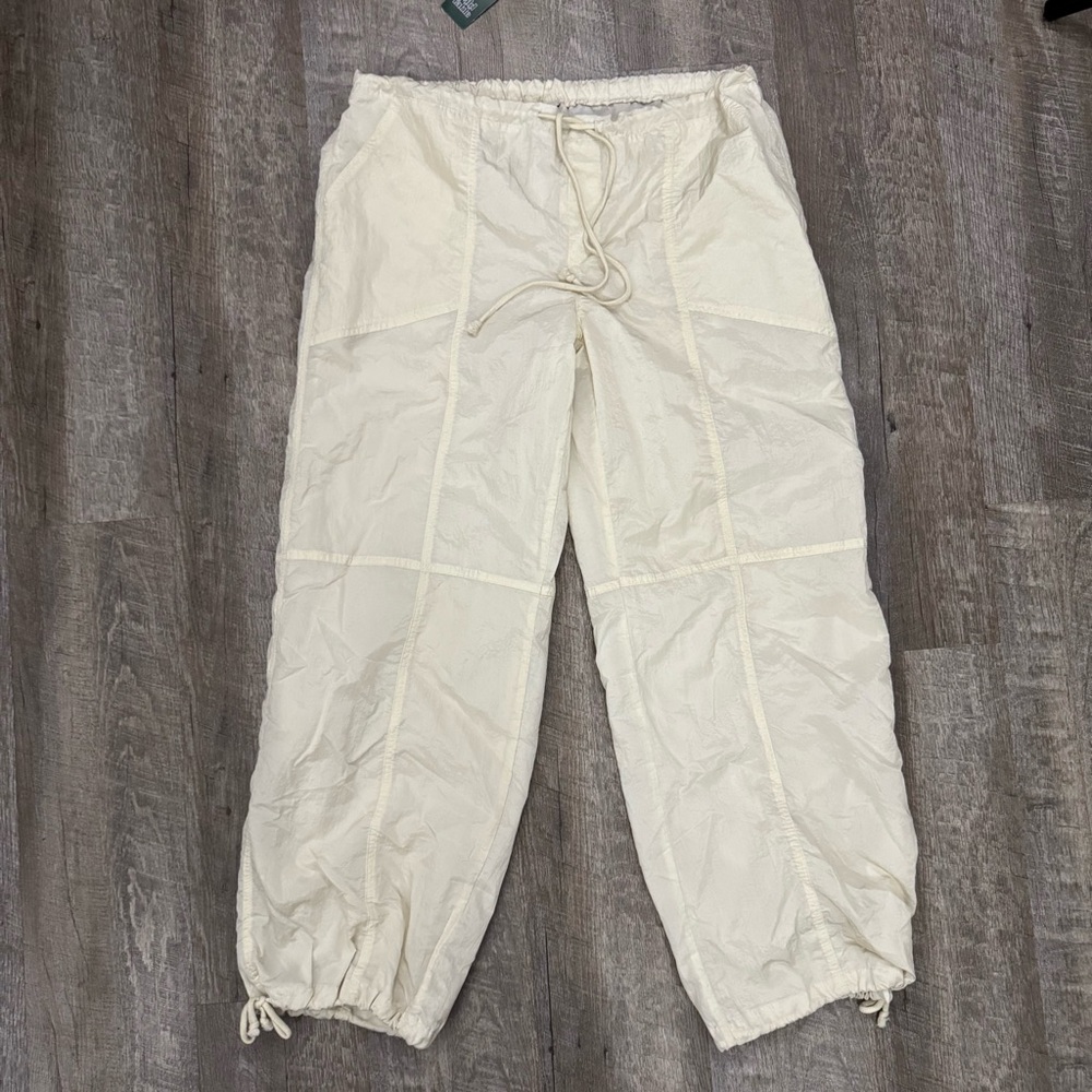 Wild Fable NWOT Cream Parachute Track Pants Sz L